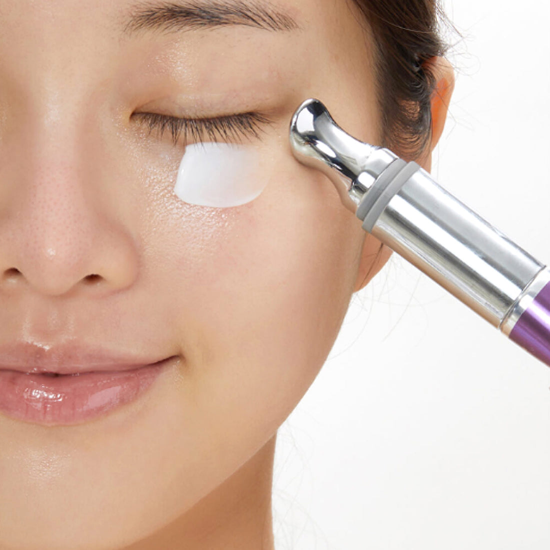 Reedle Shot Lifting Eye Cream